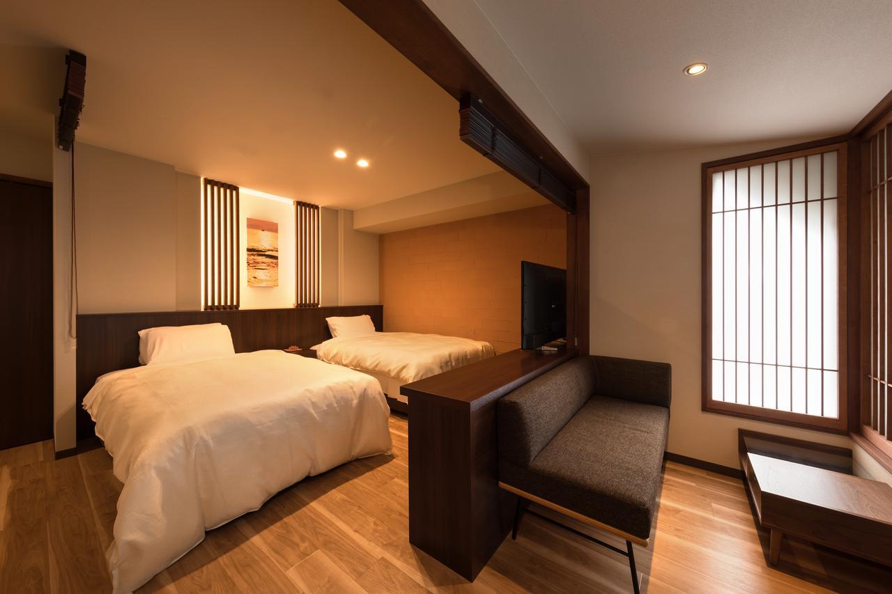 Hotel Miyajima Villa Хатсукаичи Екстериор снимка
